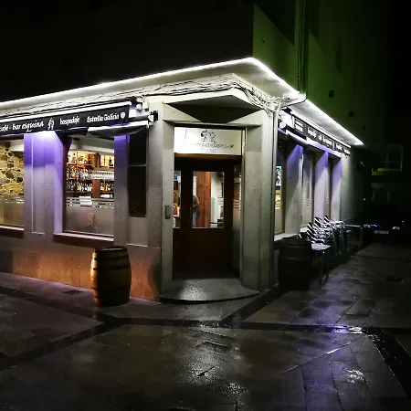 Esquina 2* Melide